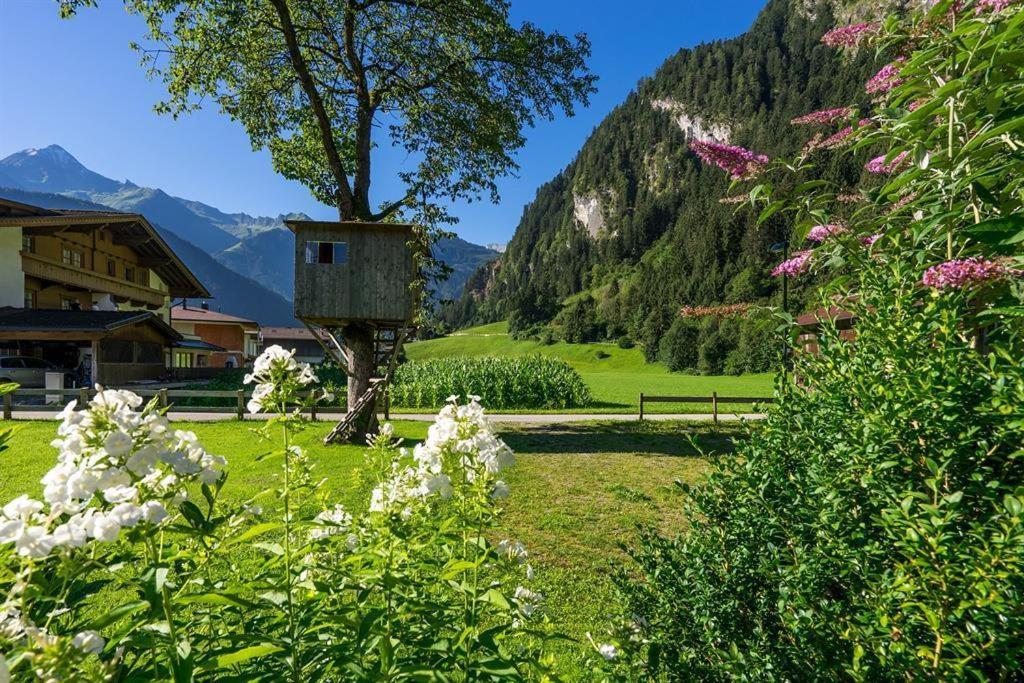 Landhaus Gredler Mayrhofen Exterior foto